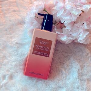 Victoria’s Secret Bombshell Sundrenched Lotion